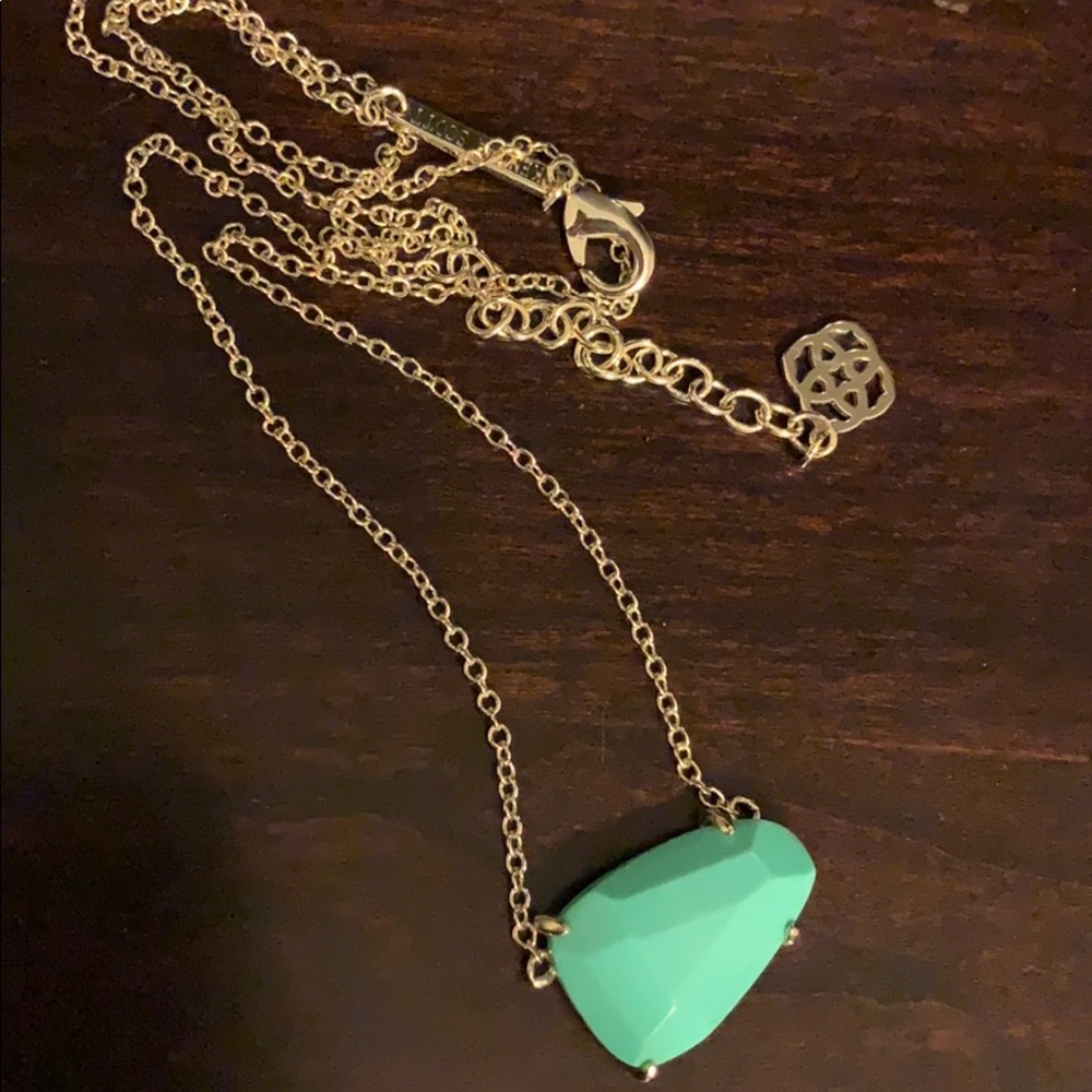 Kendra Scott Necklace